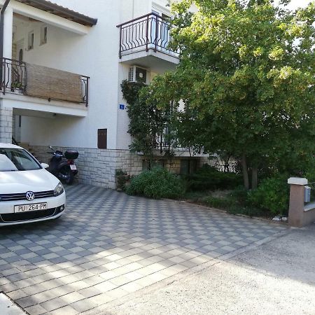 Apartmani Komunela Umag Kültér fotó